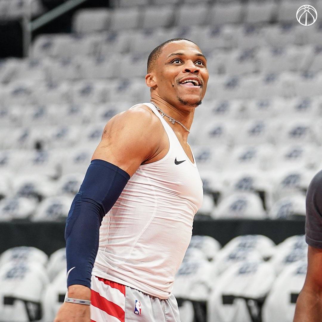 三亿体育平台 -马赛转会期手感冰凉，志在欧超杯名次提升，媒体盛赞，临场指挥获称赞(马思唯黑马交响季)