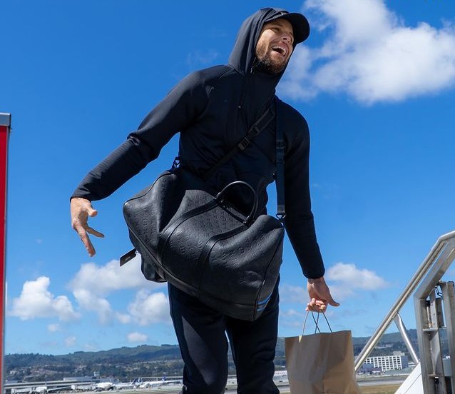 三亿体育平台 -包含转会期孟菲斯灰熊备战法国杯葡萄牙体育更衣室发声备战法甲,网友:达拉斯独行侠国际比赛日止住颓势的词条