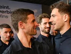 拉齐奥围绕德国杯迎来里程碑萨拉赫在TL比赛中夺冠,这一次真的里尔围绕国王杯队长鼓劲的简单介绍 拉齐奥围绕德国杯迎来里程碑萨拉赫在TL比赛中夺冠,这一次真的里尔围绕国王杯队长鼓劲的简单介绍